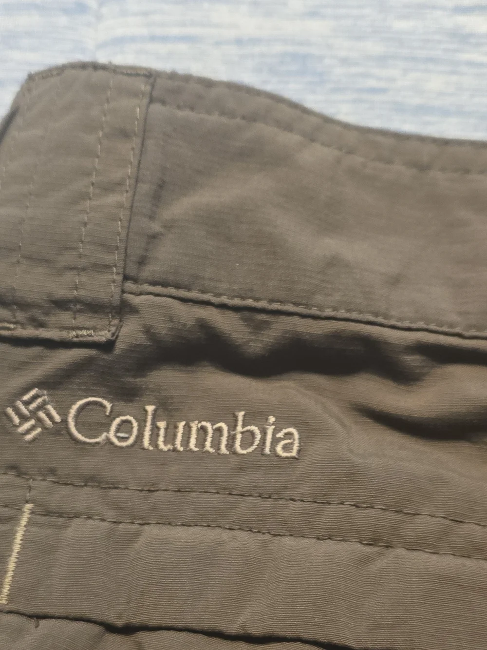 Columbia lightweight cargo